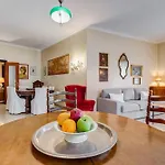 Apartment Rossini Rome