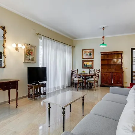 アパート Rossini *