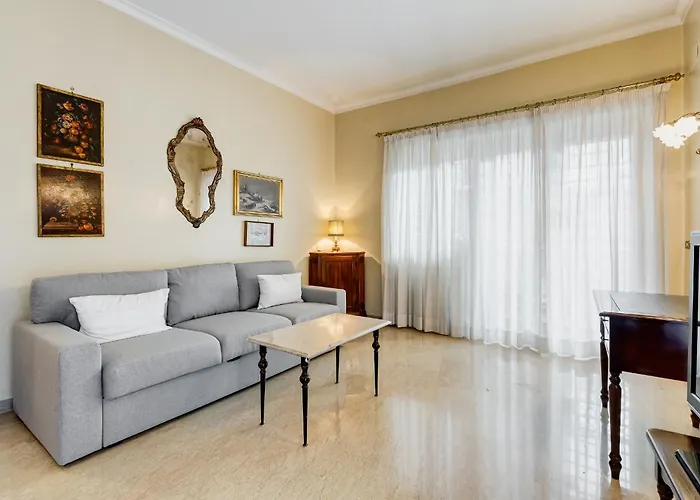 Διαμέρισμα Rossini *